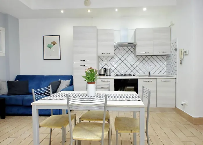 Cozy Vatican Flat With Courtyard Appartement